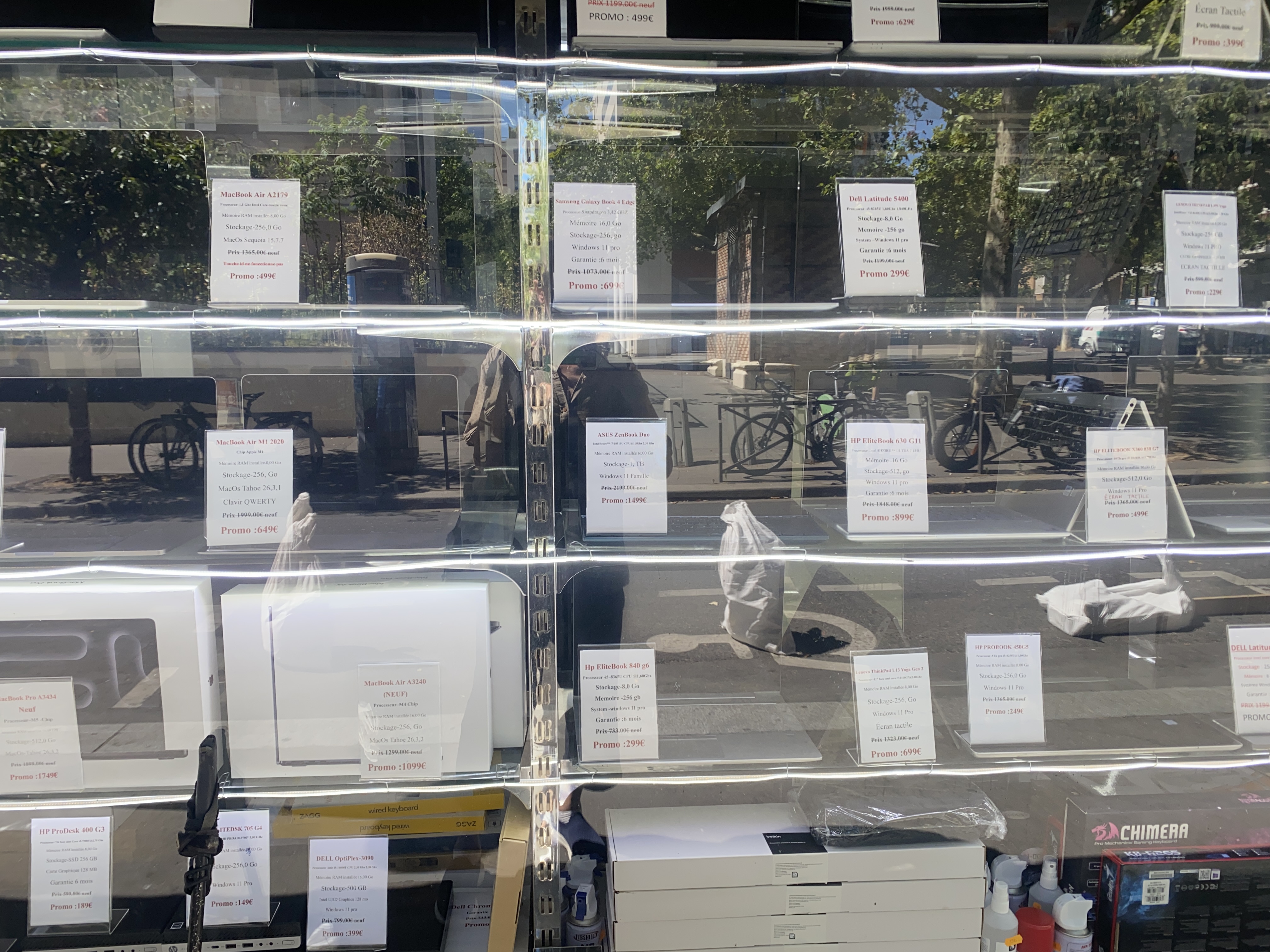 Image slide 14