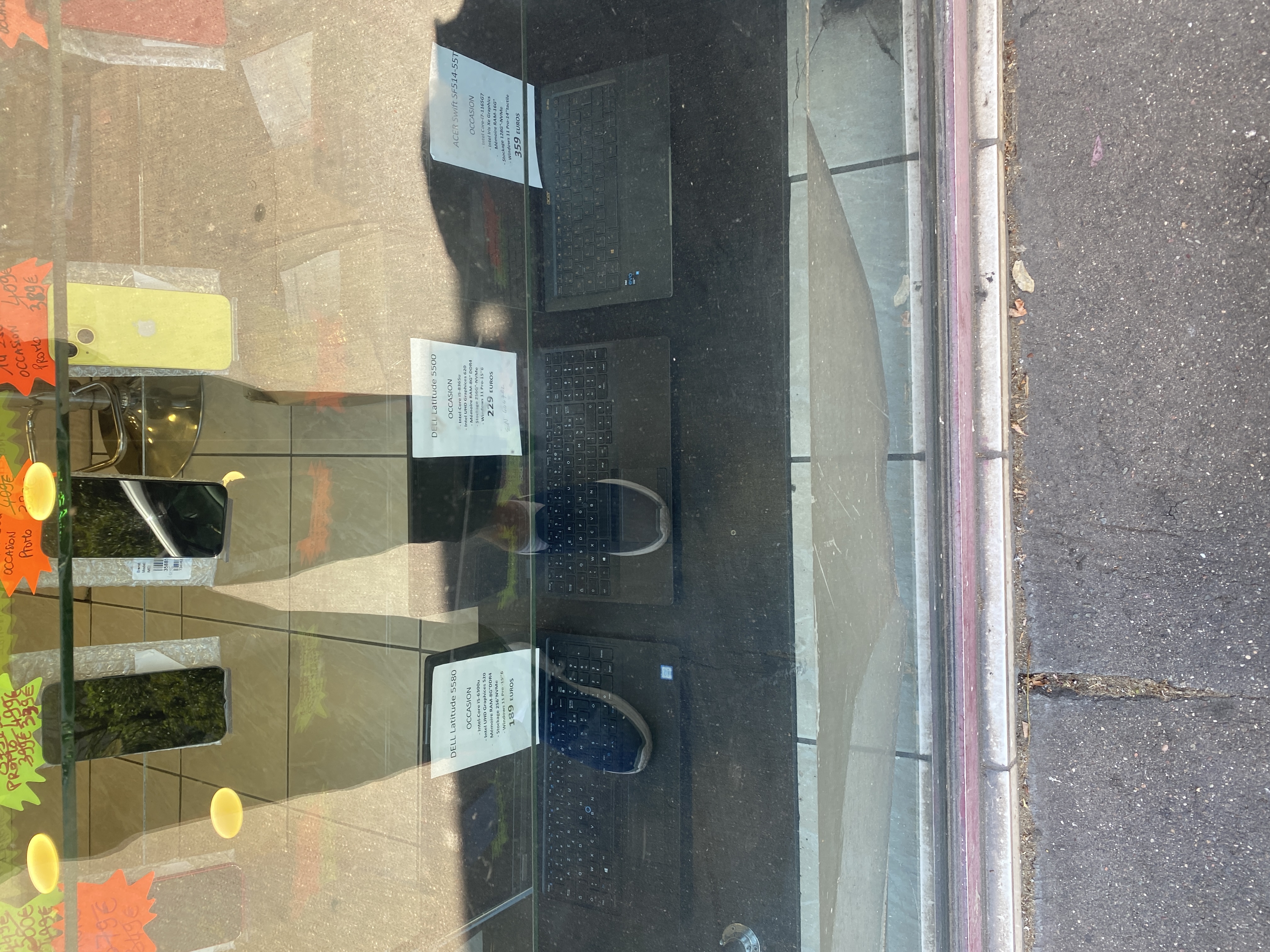 Image slide 22