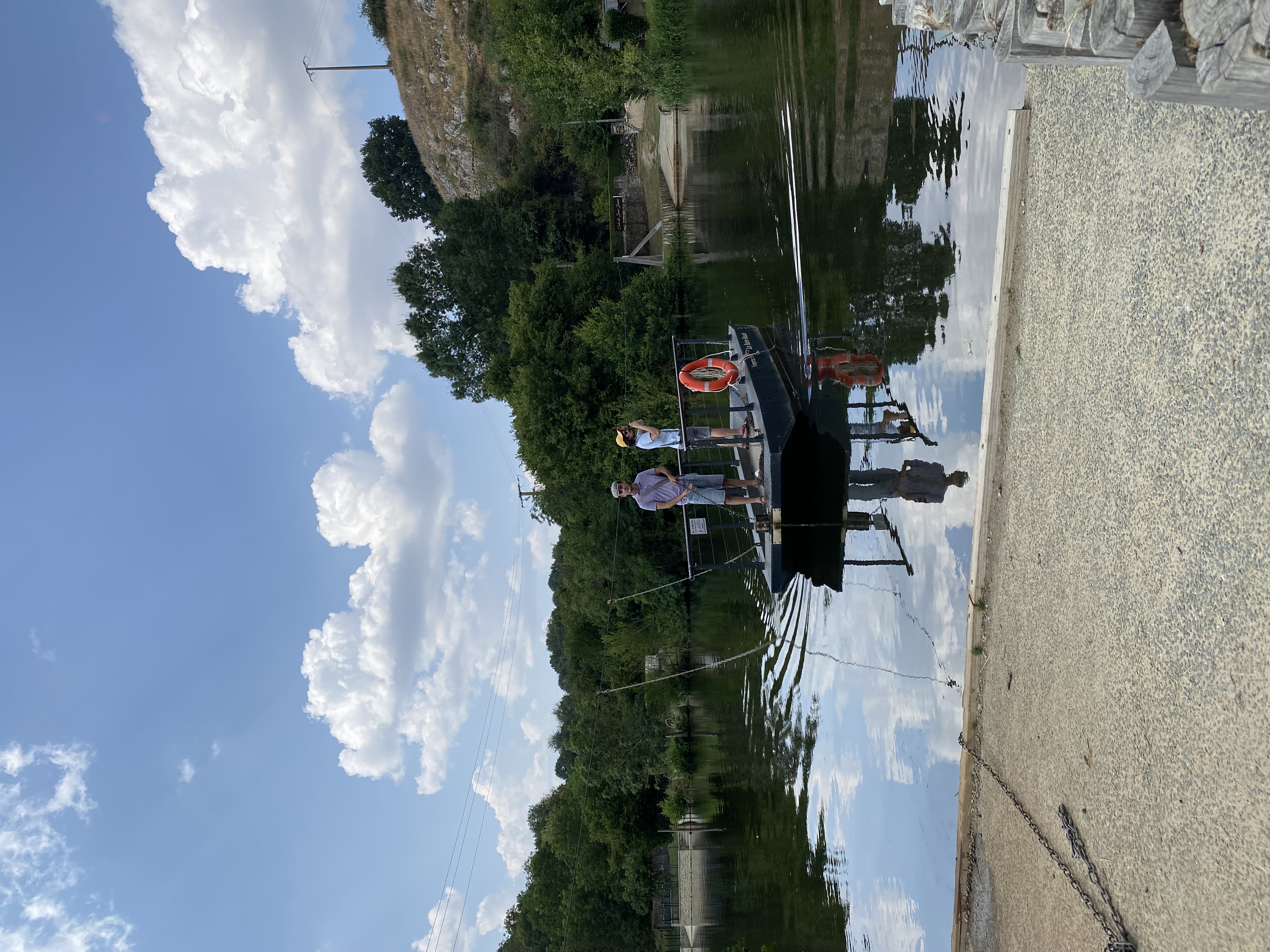 Image slide 13